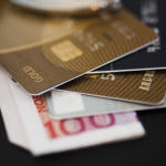 Znáte rozdíly mezi kreditní a debetní kartou?